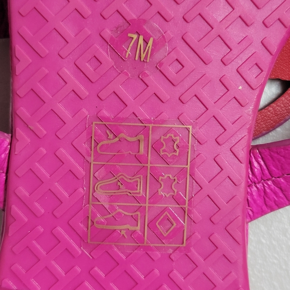 Tory Burch NWT Miller Thong Sandals Size 7. - Picture 6 of 13